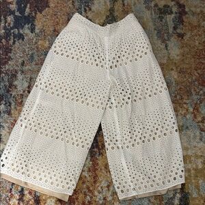 Alice + Olivia Cream Bermuda Culottes Shorts with Eyelet Detailing
